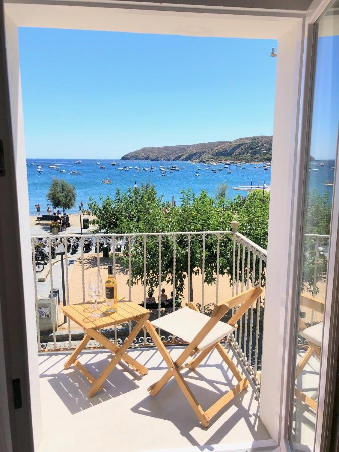 Beachfront Suite In Cadaques Center 外观 照片