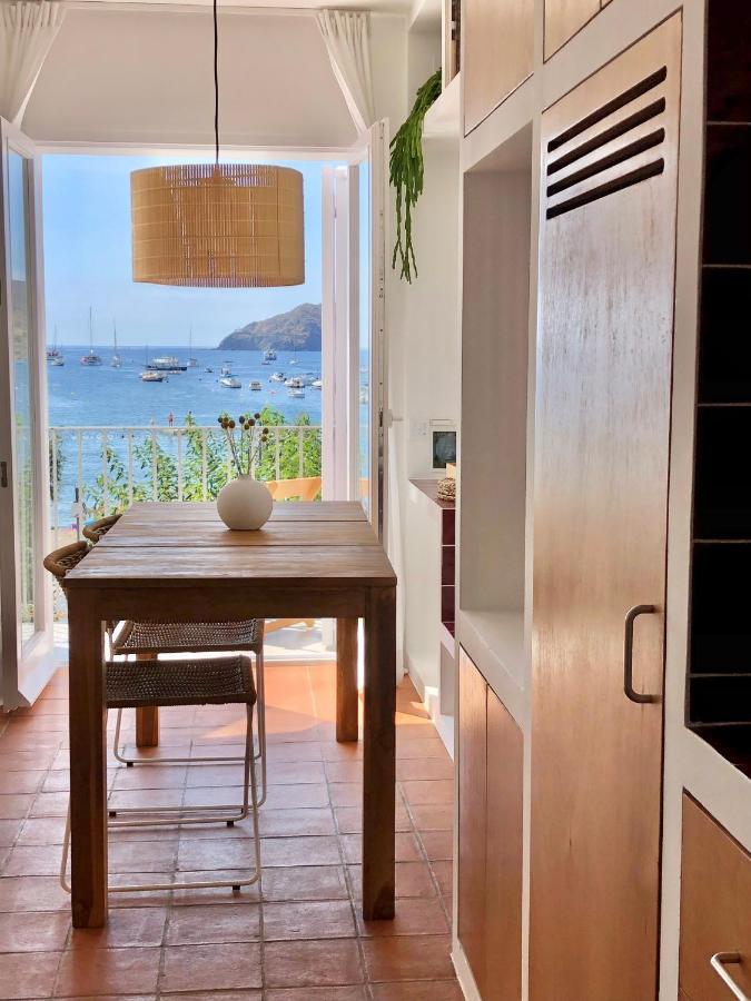 Beachfront Suite In Cadaques Center 外观 照片