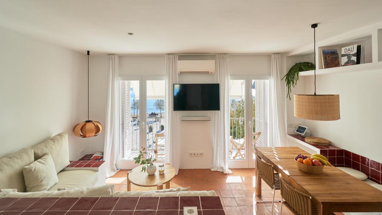 Beachfront Suite In Cadaques Center 外观 照片
